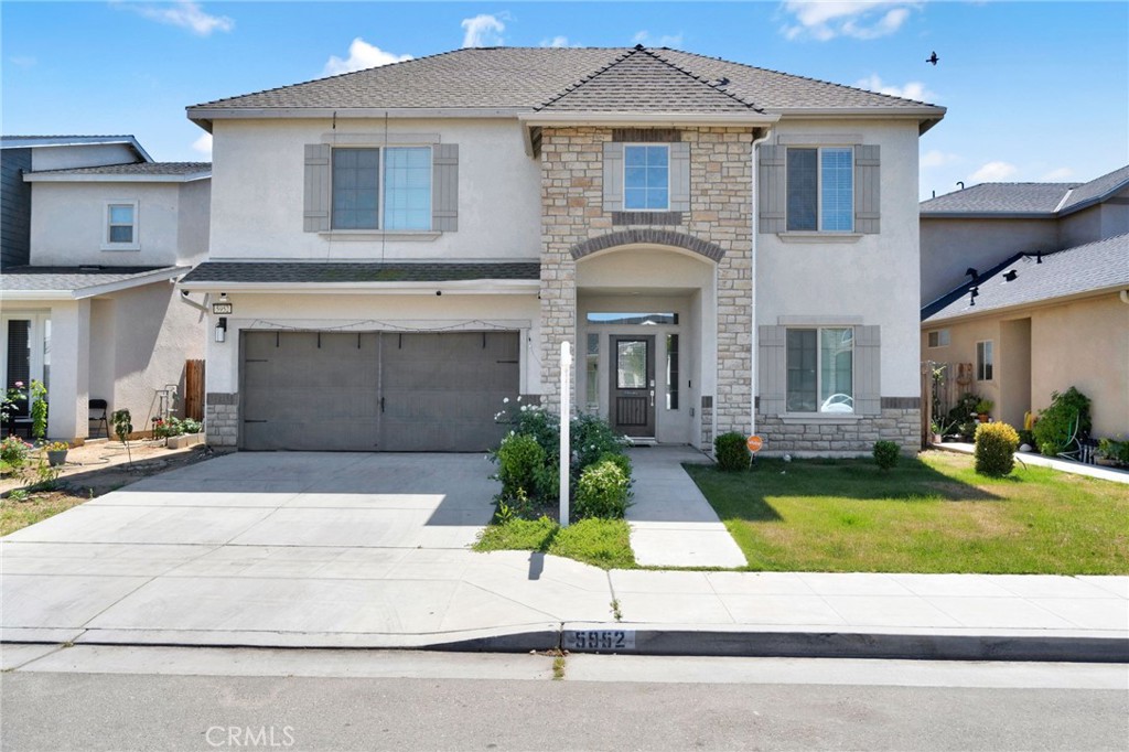 5952 E Truman
