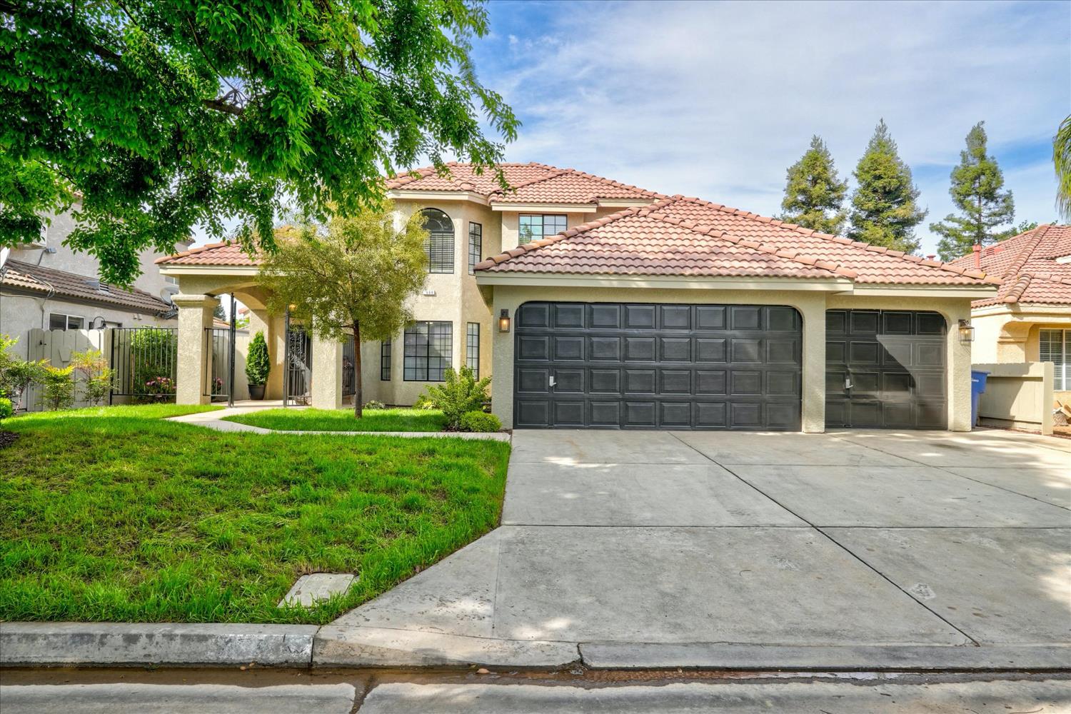 3668 W Ellery Ave